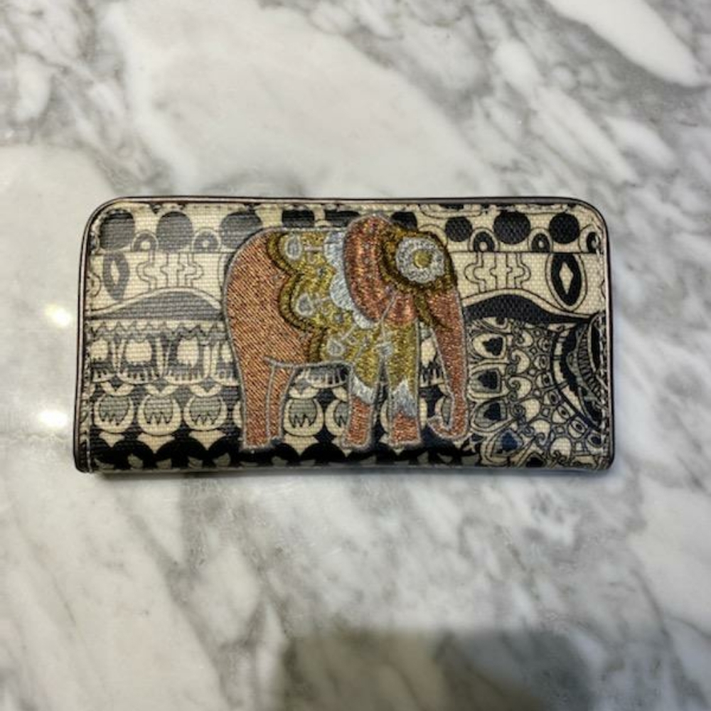Wallet - Picture 1 of 3